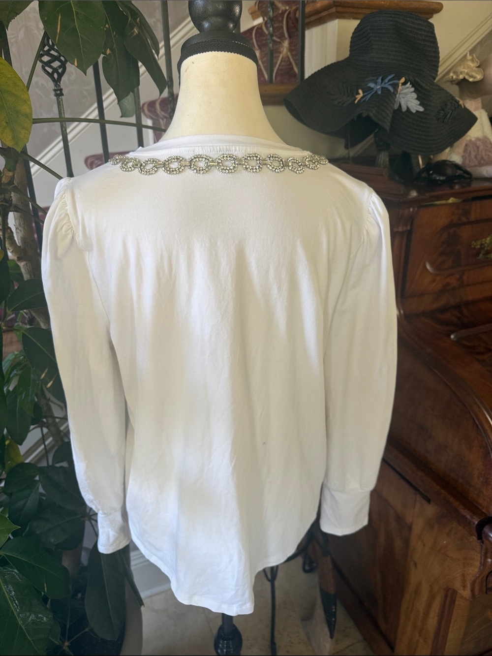 Chicos elegant white blouse women’s size 12. Excellent condition 95% cotton. - Picture 7 of 13